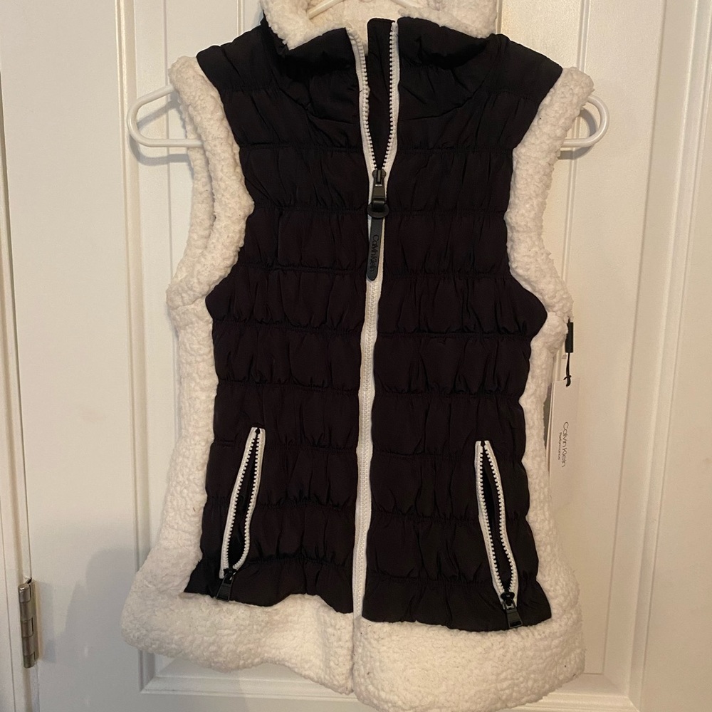 NWT Calvin Klein Vest